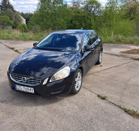 volvo wielkopolskie Volvo V60 cena 23500 przebieg: 248400, rok produkcji 2011 z Bogatynia